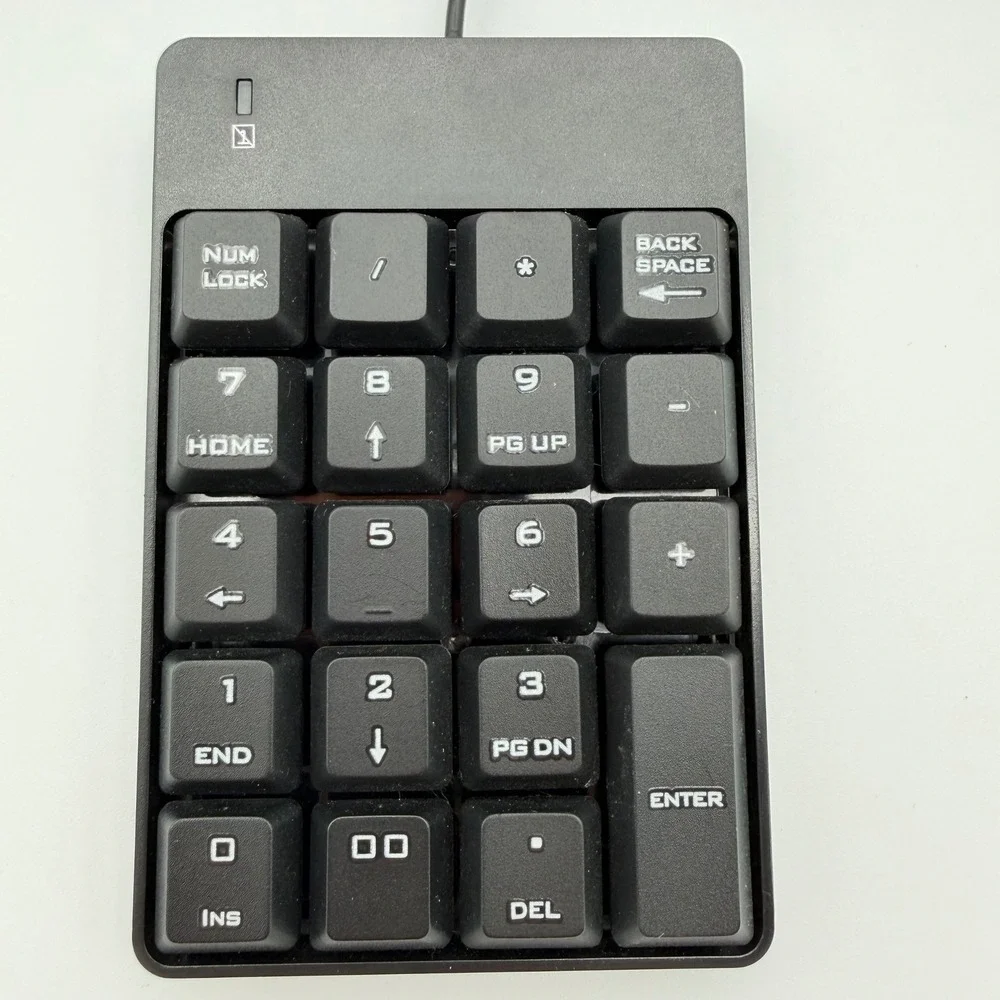 Jelly Comb Wired Numerical Keypad Black Slim USB Data Entry 19 Keys SK-051